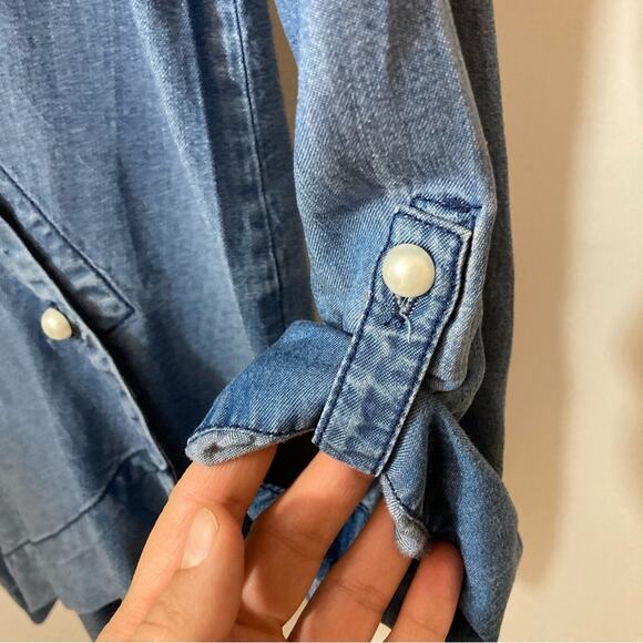 T&W Designs Tencel Lightweight Denim Cross Over Wrap Handkerchief Blouse Top - Picture 6 of 12